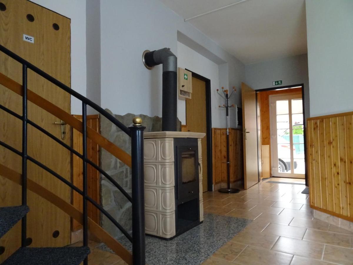 Villa Rekreacny Dom Tyrkys Poprad Exterior foto